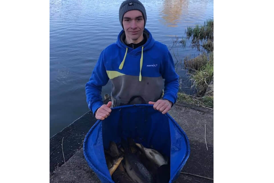 Harry Winter League bag of Carp