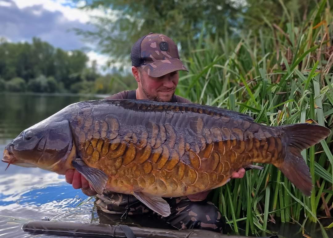 Craig Runham's 350th 30lb+ UK Carp! Hinders C-FOOD and Plum "The Craig Special"