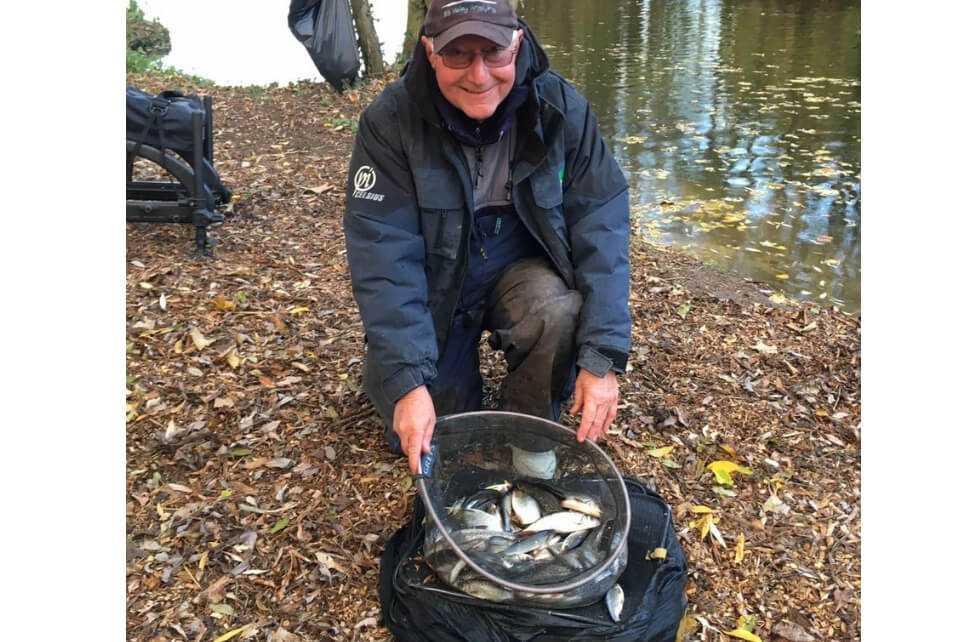 Mike Winter Roach Fishing