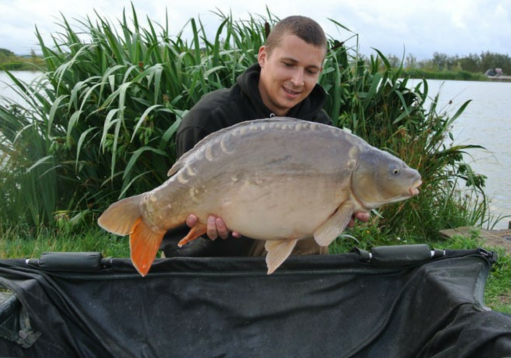 48 Hours at Todber Manor - Hinders Baits